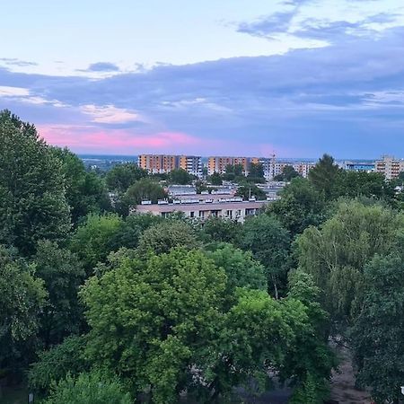 Апартаменты Uroczy, Jasny Apartament Oraz Bezplatny Parking! Краков Экстерьер фото