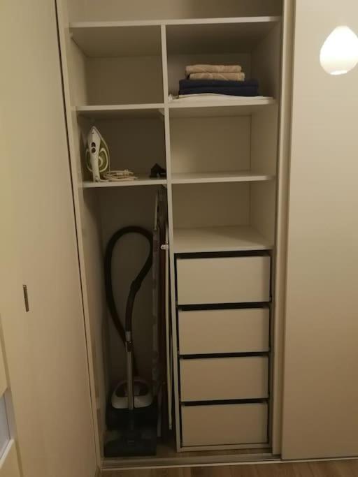 Апартаменты Uroczy, Jasny Apartament Oraz Bezplatny Parking! Краков Экстерьер фото